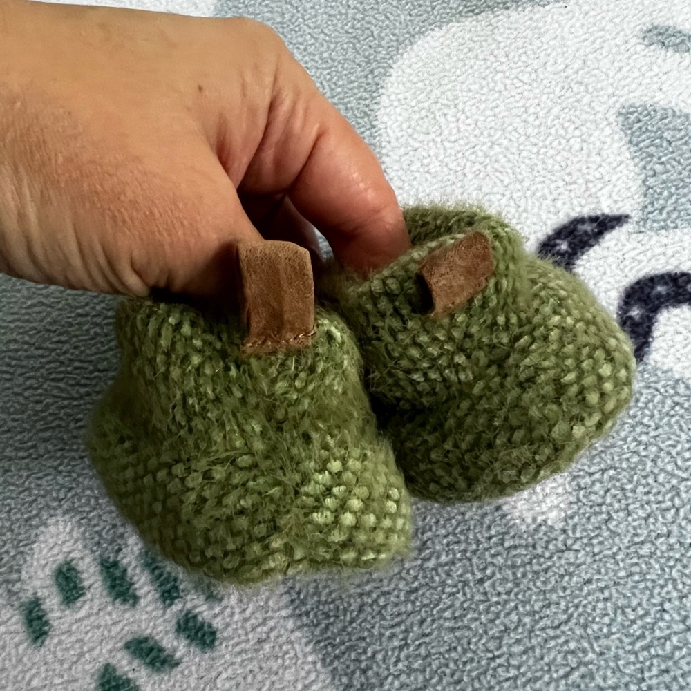 Green Baby Booties - Picture 2 of 3